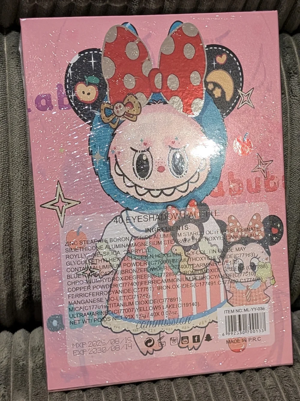 Cute Labubu Character Eyeshadow Palette - NEW
